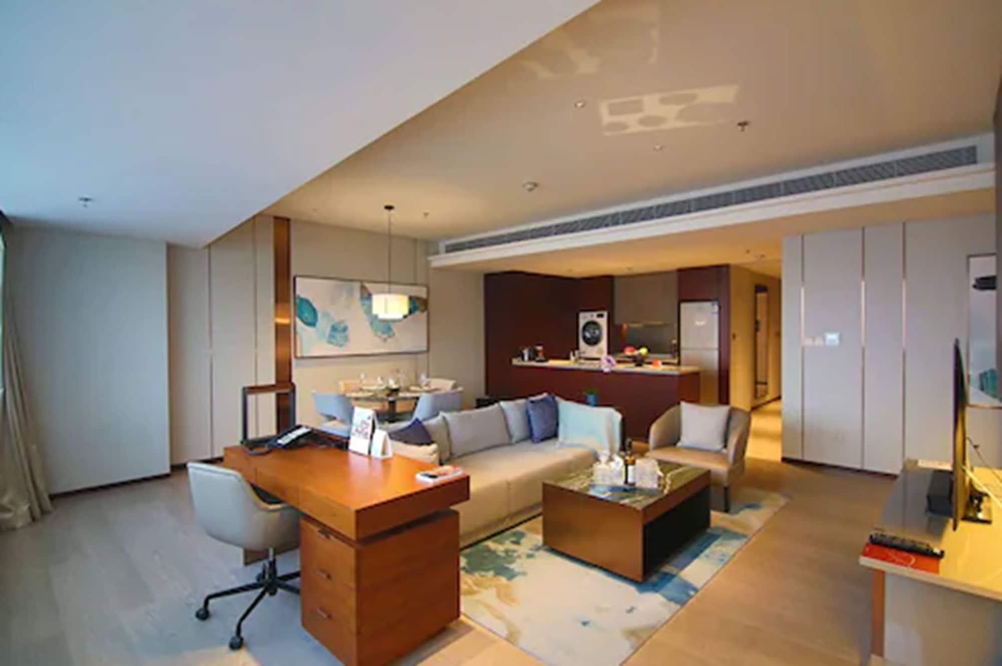 Aparthotel Fraser 5*