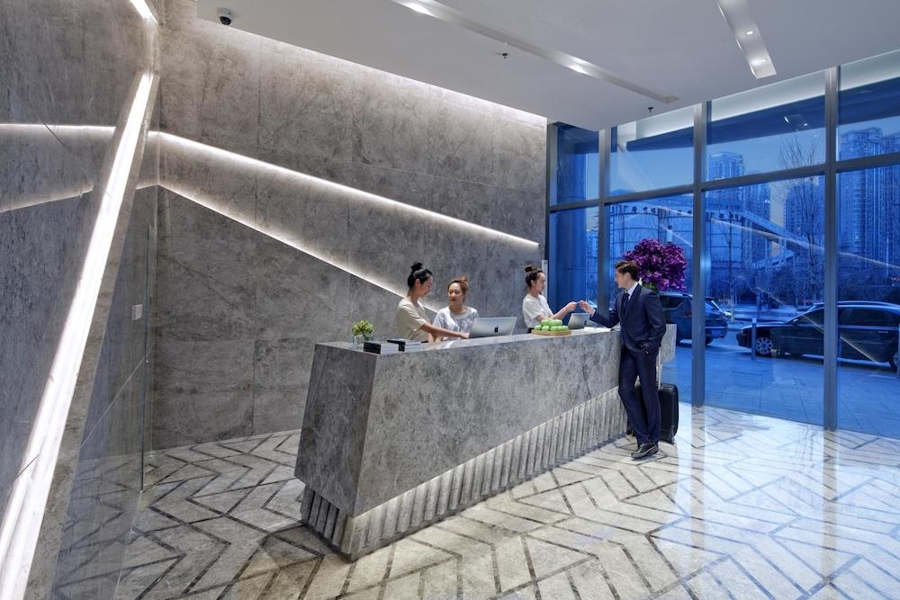 Aparthotel Fraser Dalian